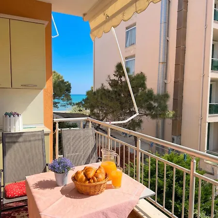 Cozy By The 106 Apartamento Golem (Tirana)